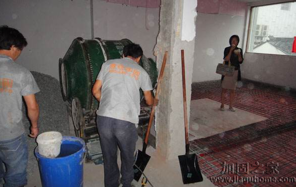 河源礦業(yè)公司發(fā)生坍塌事故，加固公司面臨的安全問題