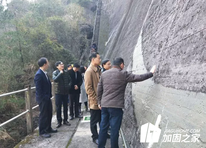 水庫(kù)現(xiàn)場(chǎng)勘查2