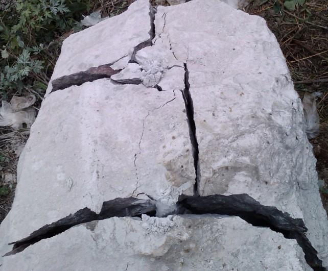 1521720496287401.jpg 爆破劑生產(chǎn)廠家.jpg