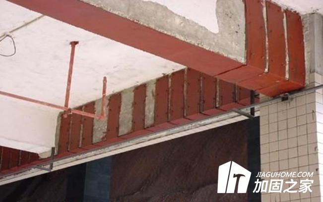 在施工過(guò)程中粘貼鋼板與粘貼碳布的異同