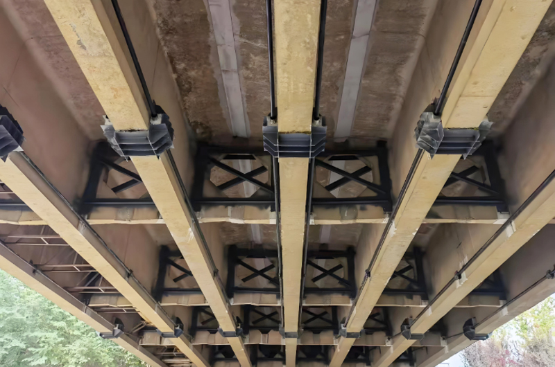 橋梁修復加固施工