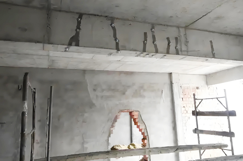 房屋開(kāi)裂加固