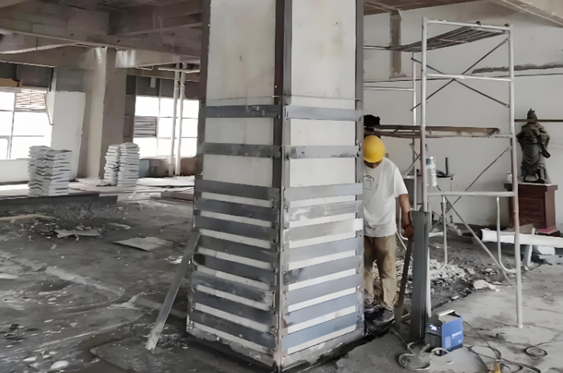 框架結構柱子包鋼加固